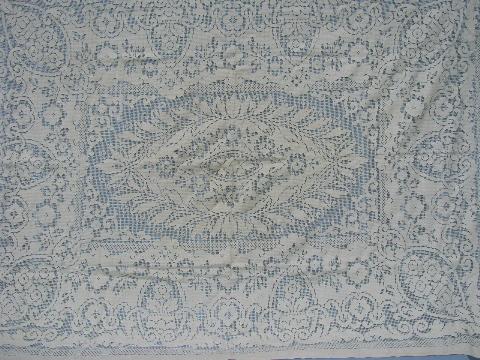 photo of lot vintage cotton quaker lace type tablecloths, lacy cutter fabric #4