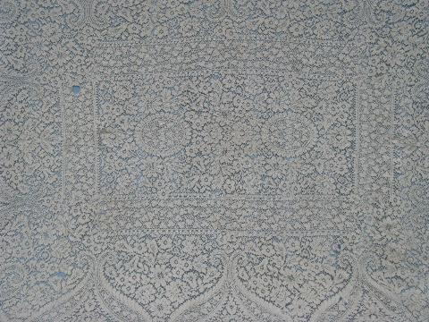 photo of lot vintage cotton quaker lace type tablecloths, lacy cutter fabric #8