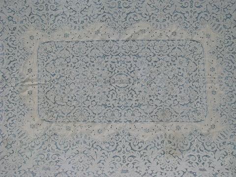 photo of lot vintage cotton quaker lace type tablecloths, lacy cutter fabric #6