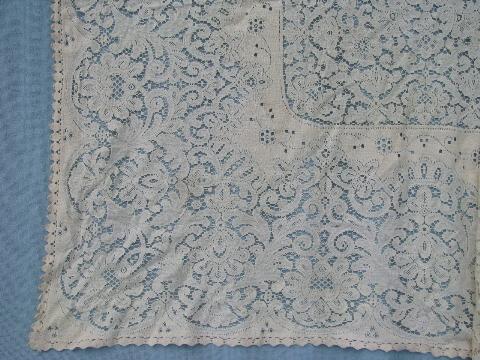 photo of lot vintage cotton quaker lace type tablecloths, lacy cutter fabric #7