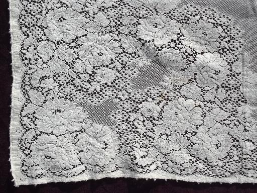 photo of lot vintage cotton quaker lace type tablecloths, lacy cutter fabric #3
