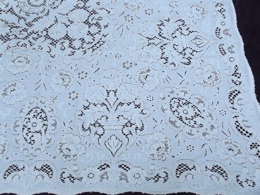 photo of lot vintage cotton quaker lace type tablecloths, lacy cutter fabric #9