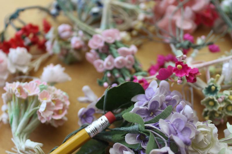 photo of lot vintage craft flowers, mini flower wire stems for spring or wedding decor, millinery, dolls #8