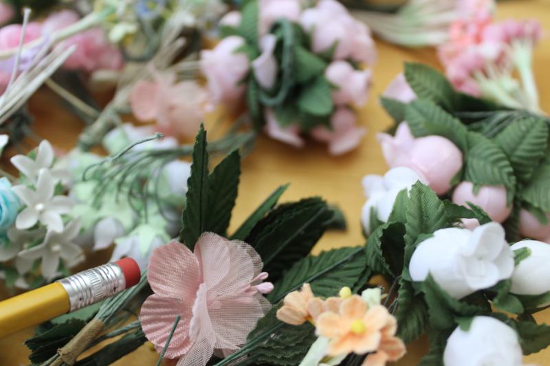 photo of lot vintage craft flowers, mini flower wire stems for spring or wedding decor, millinery, dolls #12