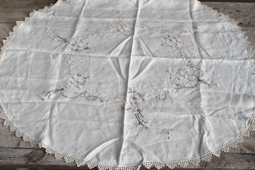 photo of lot vintage embroidered linens, tablecloths & table runners w embroidery & crochet lace #3