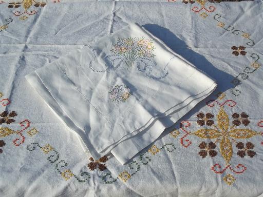 photo of lot vintage embroidered tablecloths, cotton and linen w/ hand embroidery #4