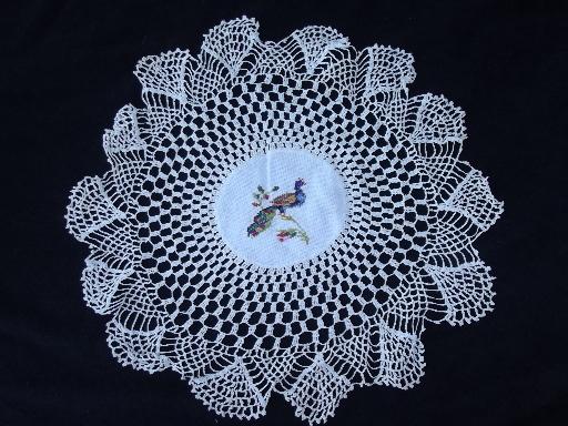 photo of lot vintage fancywork linens, old embroidery and crochet lace, cutter fabric #6