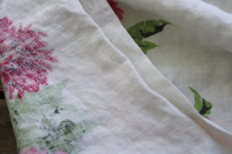 photo of lot vintage floral print tablecloths, soft washed flax linen fabric w/ flowery cottage style #4