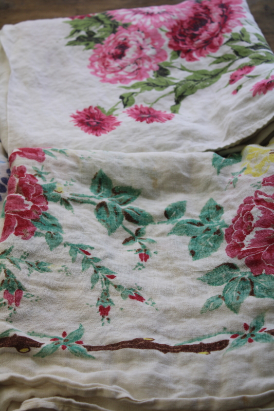 photo of lot vintage floral print tablecloths, soft washed flax linen fabric w/ flowery cottage style #18