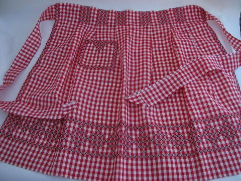 photo of lot vintage gingham checks kitchen aprons w/ cross-stitch #2