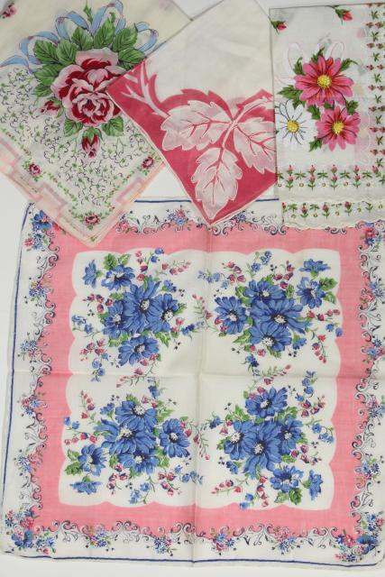 photo of lot vintage hankies w/ flower prints, 40+ pretty printed cotton handkerchiefs #2