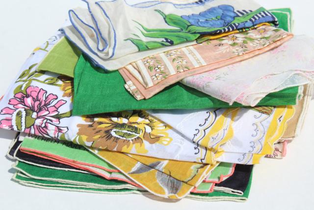 photo of lot vintage hankies w/ flower prints, pretty printed cotton handkerchiefs #1
