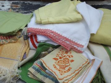catalog photo of lot vintage kitchen linens, retro south of the border fiesta colors!