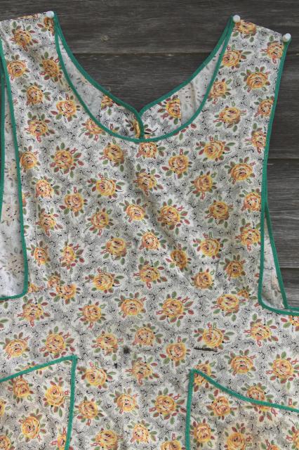 photo of lot vintage kitchen smock coverall full aprons, pretty soft faded floral cotton prints #12