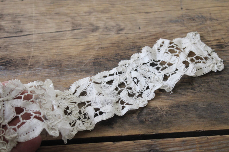 photo of lot vintage lace collars & white cotton collars w/ lacy edgings, 1920s through 1980s #3