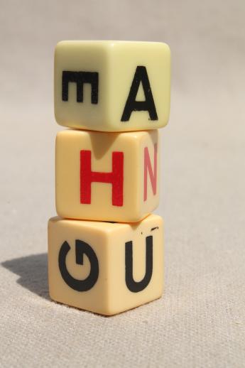 photo of lot vintage letter cube dice, word game pieces, wood & plastic cubes of letters #4