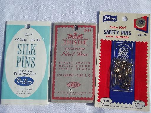 photo of lot vintage needle books, sewing needles in needlebooks, cards of pins #8