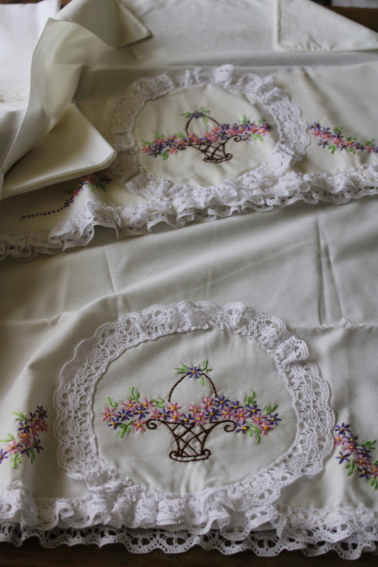 photo of lot vintage poly blend pillowcases w/ embroidery or crochet lace edgings, boho cottage bedding  #9