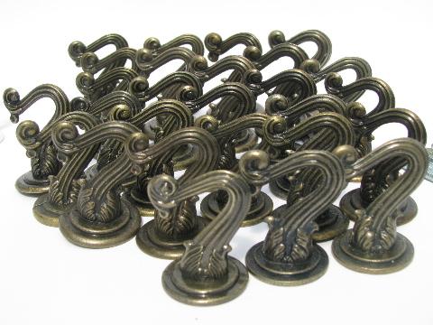 photo of lot vintage swag chain lamp hanging hooks & hardware, cup hook style #3