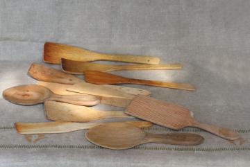 catalog photo of lot vintage wood spoons, spurtles, paddles - rustic farmhouse kitchenware utensils