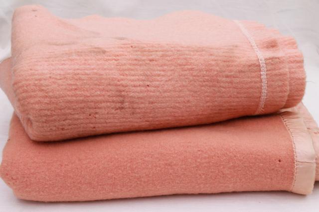 photo of lot vintage wool bed blankets in pink, shabby shrunken felted fabric for cutters or rugs #1