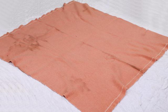 photo of lot vintage wool bed blankets in pink, shabby shrunken felted fabric for cutters or rugs #10