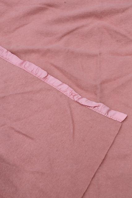 photo of lot vintage wool bed blankets in shades of pink, warm all wool blankets for winter #2