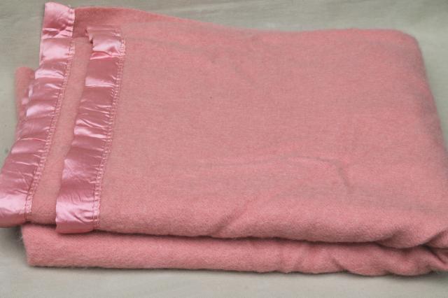 photo of lot vintage wool bed blankets in shades of pink, warm all wool blankets for winter #12