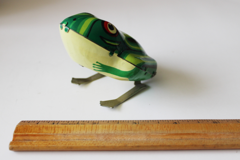 photo of made in China wind up mechanical metal jumping frog, tin toy vintage reproduction #4