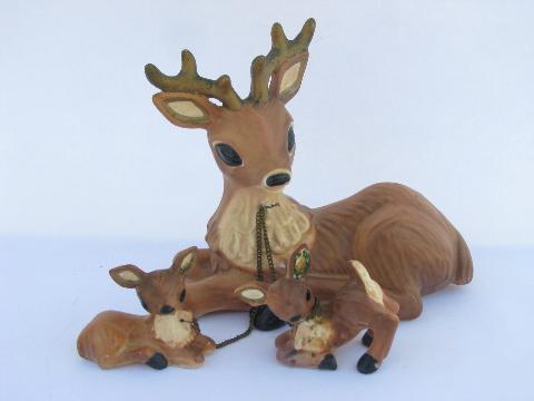 photo of mama & baby reindeer, vintage Japan china figurines w/ chain collar #1