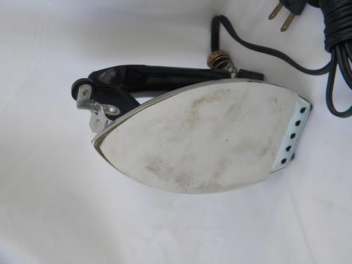 photo of mid century Willast deco chrome electric folding travel iron vintage Japan #3