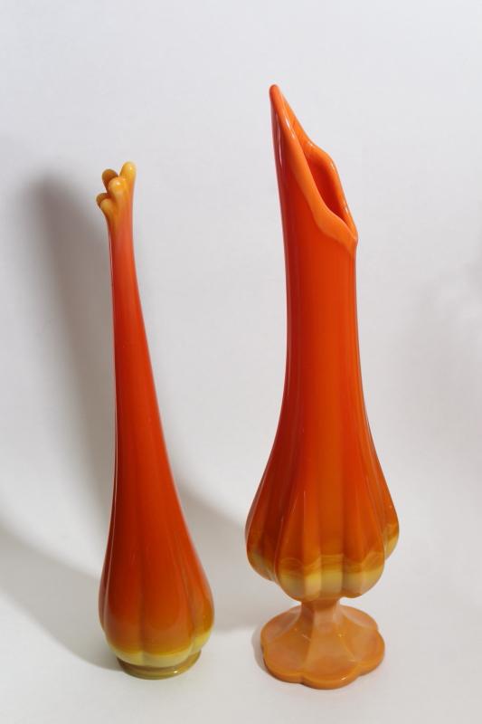 photo of mid century mod vintage Simplicity vases, Smith & Fayette art glass persimmon orange #7