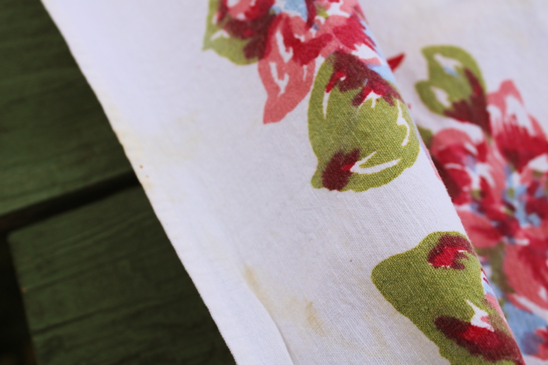 photo of mid century mod vintage printed cotton tablecloth, pink blue red flowers bougainvillea floral print  #4