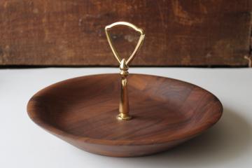 catalog photo of mid-century mod walnut wood bowl w/ center handle, serving tray or trinket dish