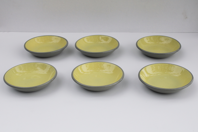 photo of mid-century modern ceramic bowls, cement gray w/ pale yellow 50s vintage Harkerware set #1