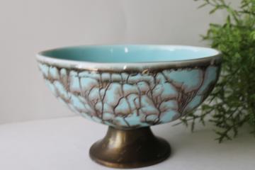 catalog photo of mid-century modern vintage Delft pottery planter w/ brass base, marbled glaze