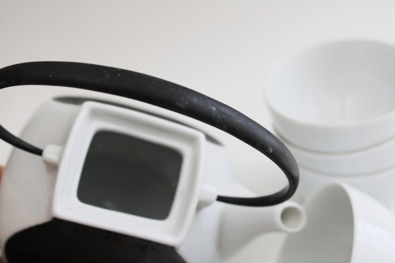 photo of mid century modern vintage Noritake china tea pot and handleless cups mod dots black & white #5