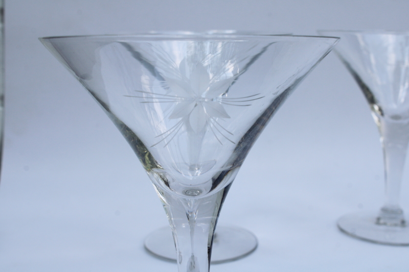 photo of mid century modern vintage crystal cocktail glasses, etched six pointed star on large mod flared goblets  #3