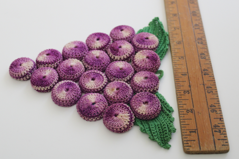 photo of mid-century modern vintage hot pad trivet, purple grapes bottle cap crochet #2