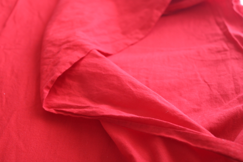 photo of mid century vintage 36 inch wide cotton quilting fabric 9-5 yards classic red solid #3