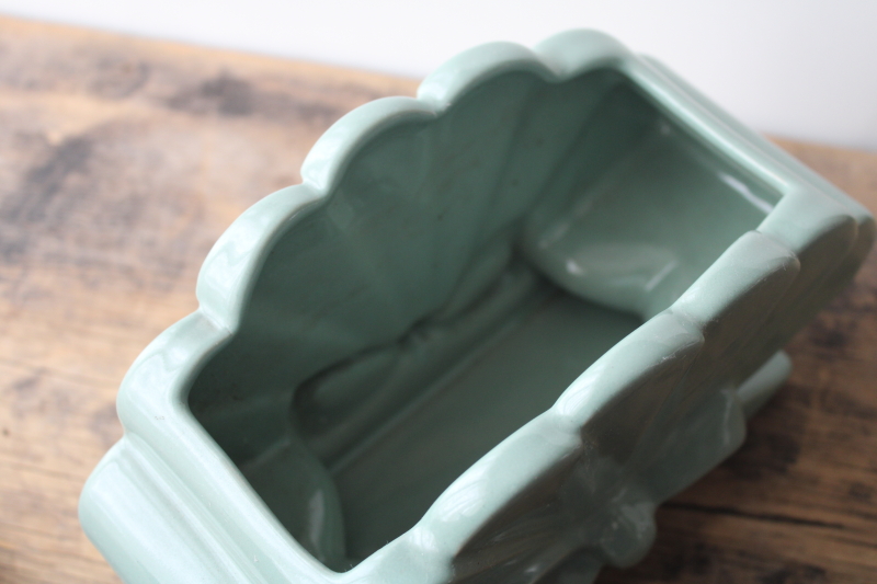 photo of mid-century vintage Abingdon pottery planter, jade green fan shape with bow #3