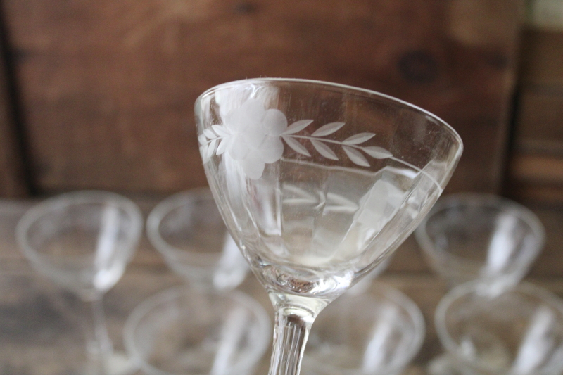 photo of mid-century vintage champagne glasses, large martini cocktail glasses #4