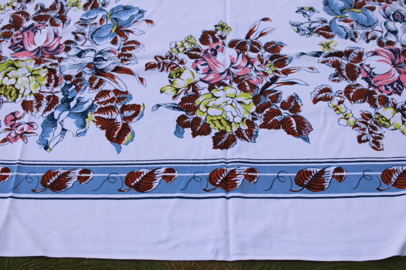 photo of mid century vintage cotton rayon tablecloth, romantic girly cottagecore floral print  #3