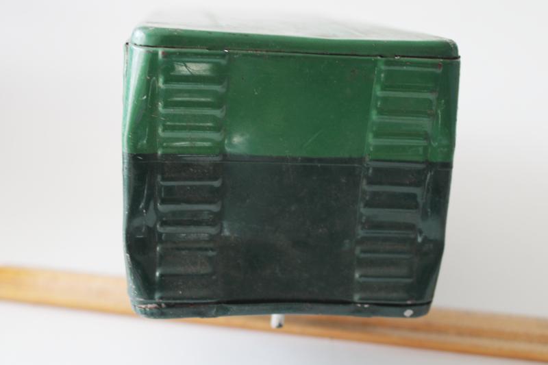 photo of mid-century vintage green tin toy truck box trailer painted Murphy, needs wheels #5