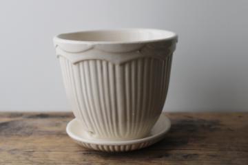 catalog photo of mid-century vintage ivory white McCoy pottery planter pot w/ saucer