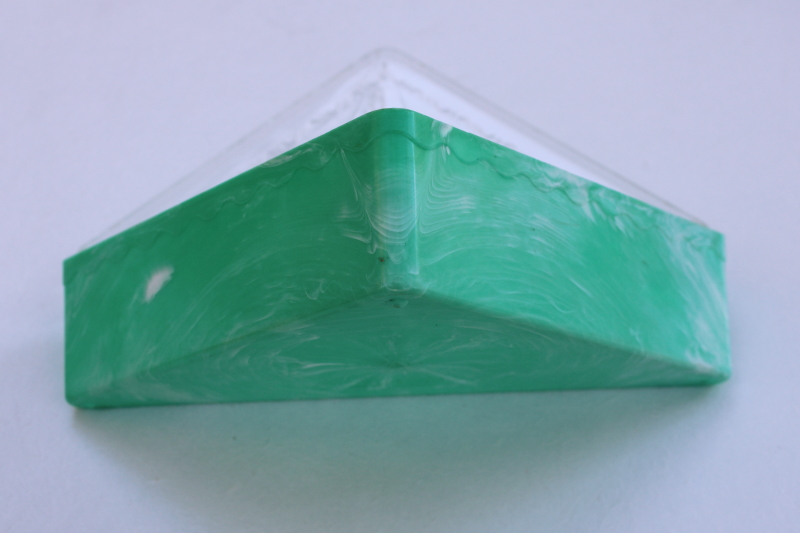 photo of mid-century vintage mint green plastic hanky box, Honner triangular handkerchief box #3