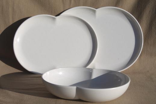 photo of mid-century mod vintage Branchell melmac double bubble serving bowl & platters in white #4