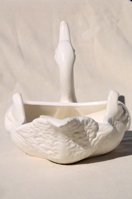 photo of mid-century mod vintage Hull pottery matte white swans, coy duck faced swan family! #9