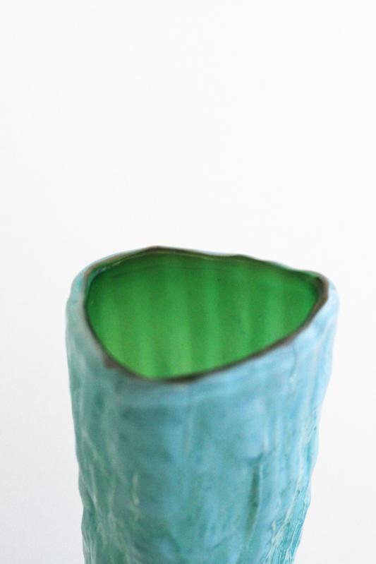 photo of mid-century mod vintage Japan ice textured art glass vase blue w/ white cased glass #2