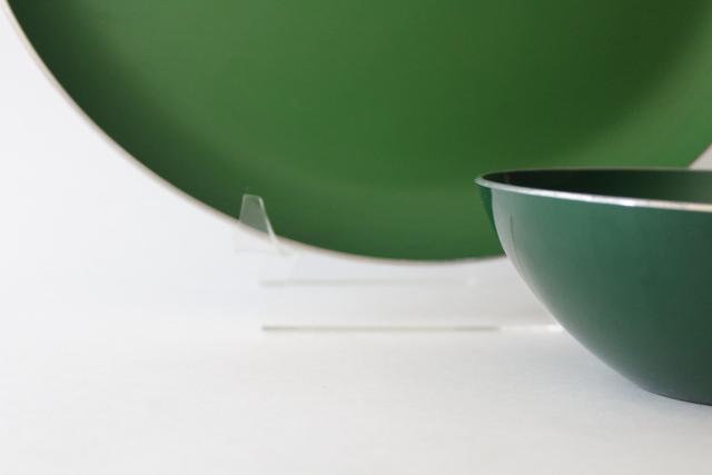 photo of mid-century mod vintage green enamel serving set, large tray plate & bowl chip & dip #2